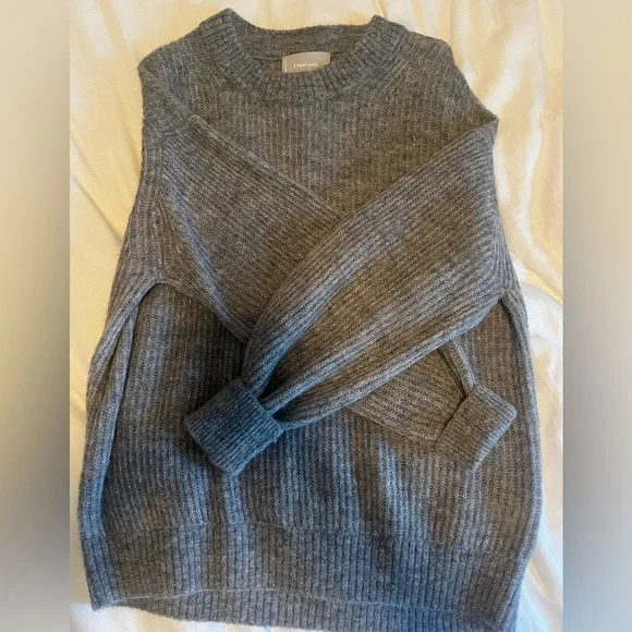 Everlane THE COCOON CREW IN ALPACA - Picture 2 of 4